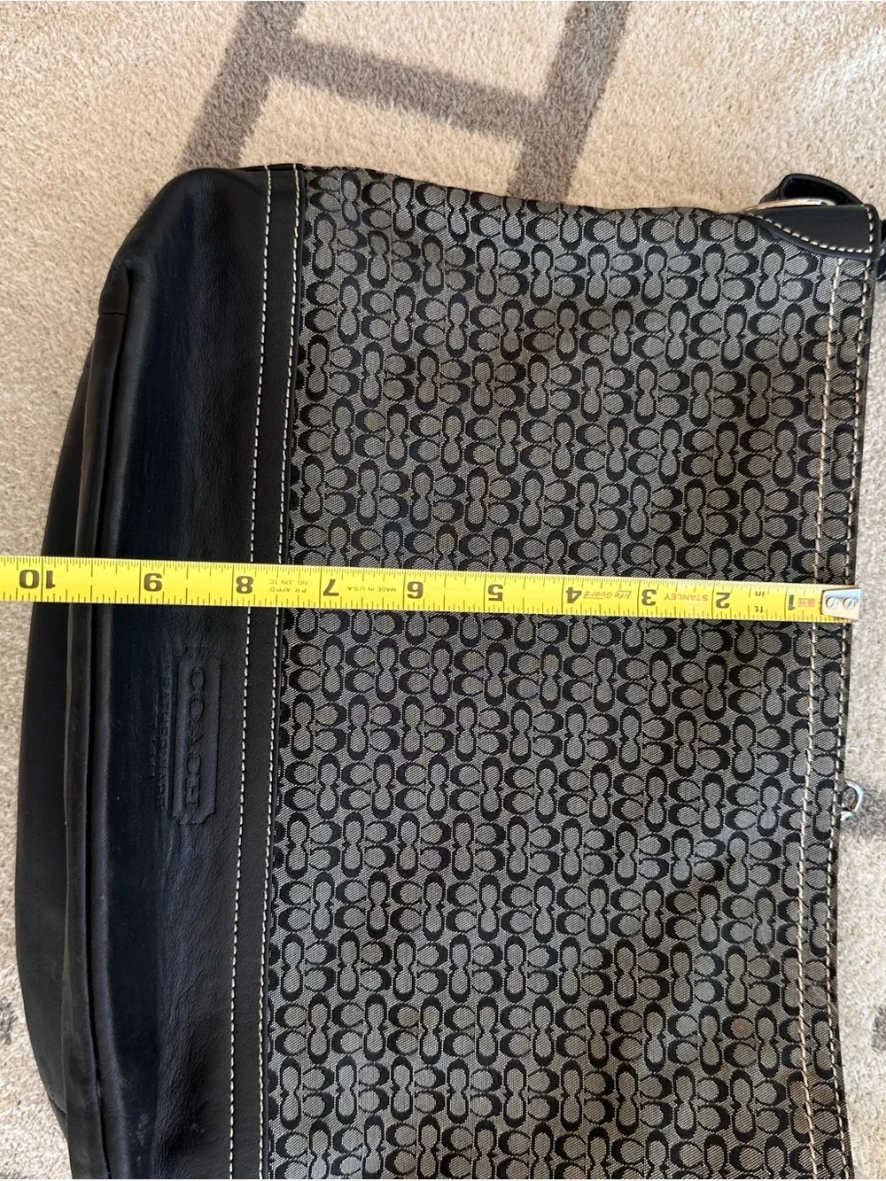 Coach classic signature